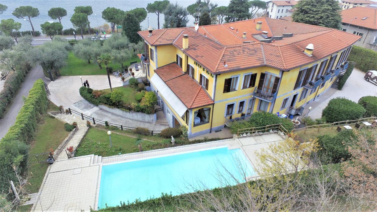 Villa Kinzica Sale Marasino Eksteriør billede